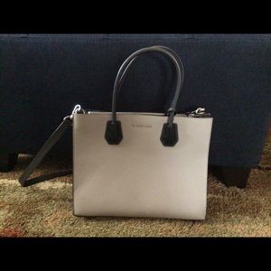 Michael Kors Purse, 10x12, excellent condition